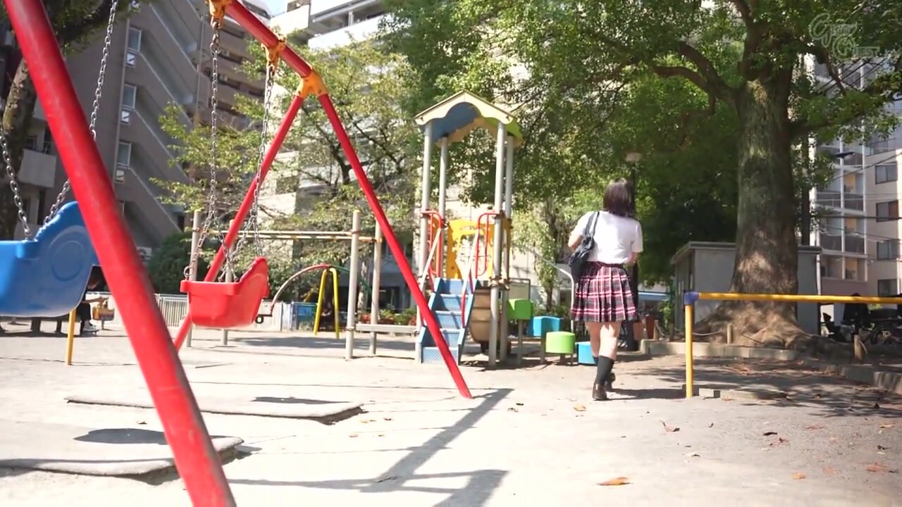 GVH-819 “I love you so much, I want to drink your pee too…” A secret urine and semen drinking story with a beautiful girl in a uniform who wants my pee as a reward for studying. Yukari Nono