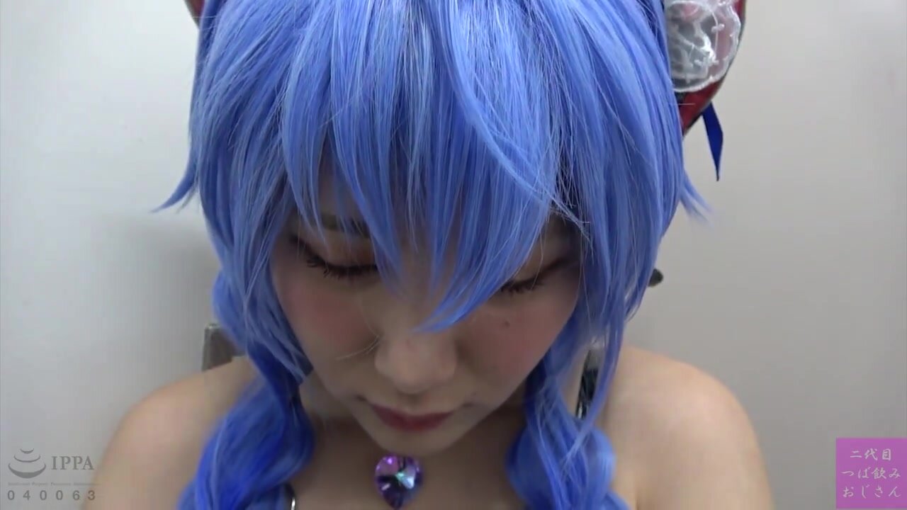 SCDC-009 A shy, country-dwelling cosplayer with an accent is a plain-looking bitch who is addicted to quickie sex with strangers. She’s a deep-throated slut who gives herself a deep throat blowjob and orgasms, instantly urinating. A luxurious 2-part speci