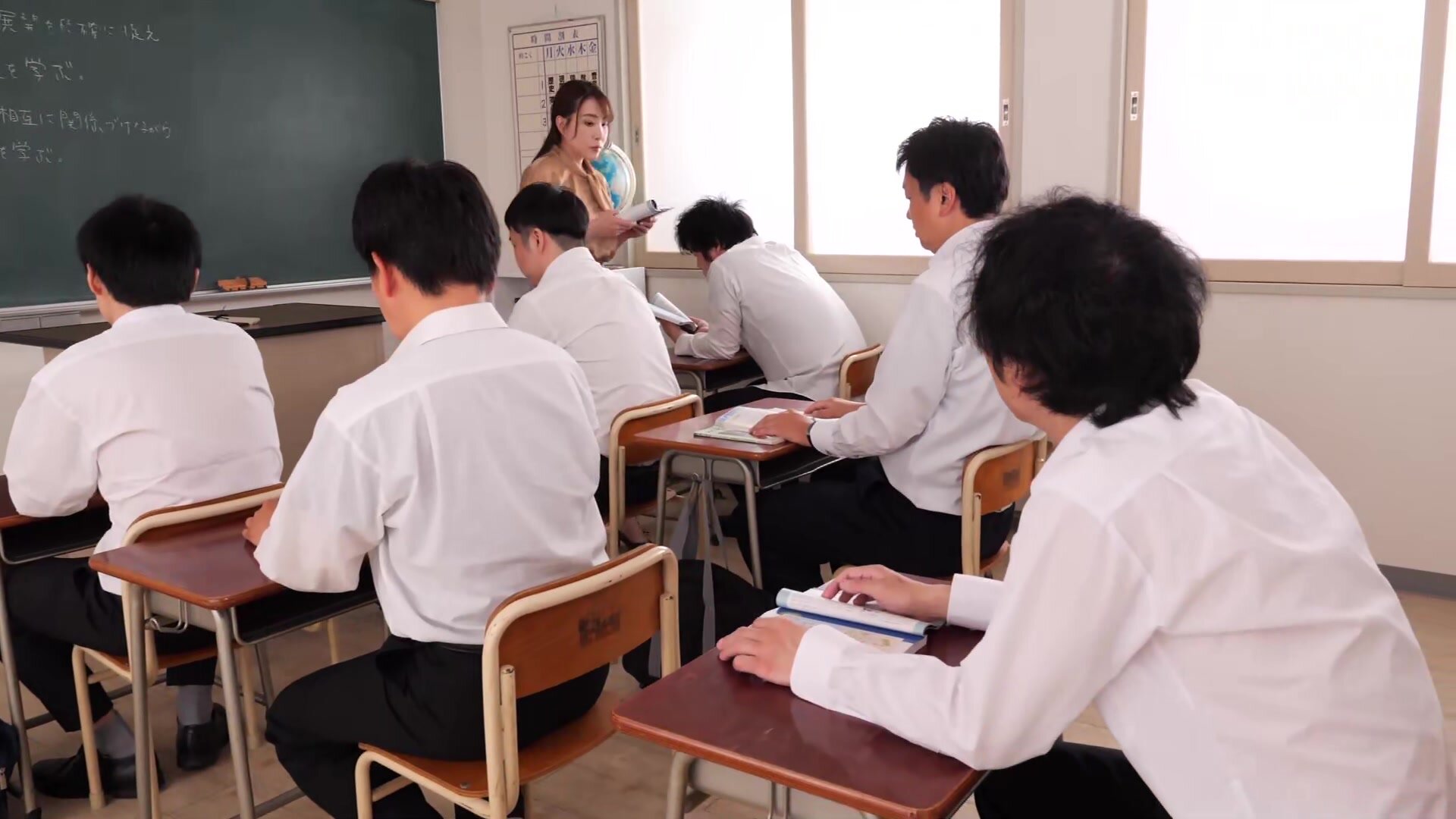 [IQQQ-45] Married Teacher Iona Sakihara Gets 10 Times Wetter In A Class Where She Can’t Make A Sound