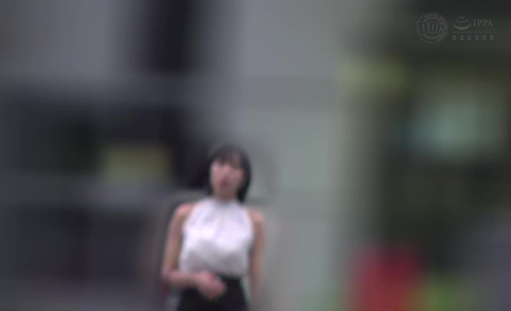 [MAAN-1046] [Shaved big breasts in daring hospital play] A naturally erotic woman masturbates during work breaks! Sneaking into hospital rooms for daring blowjobs and toy play! Moving locations to continue when almost caught! Screaming in ecstasy with her