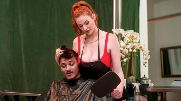 BzzsExxtra – Abigaiil Morris – Barber Shop Boning